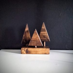 Handmade Wooden Christmas Tree Decoration: Rustic Oak Home Decor